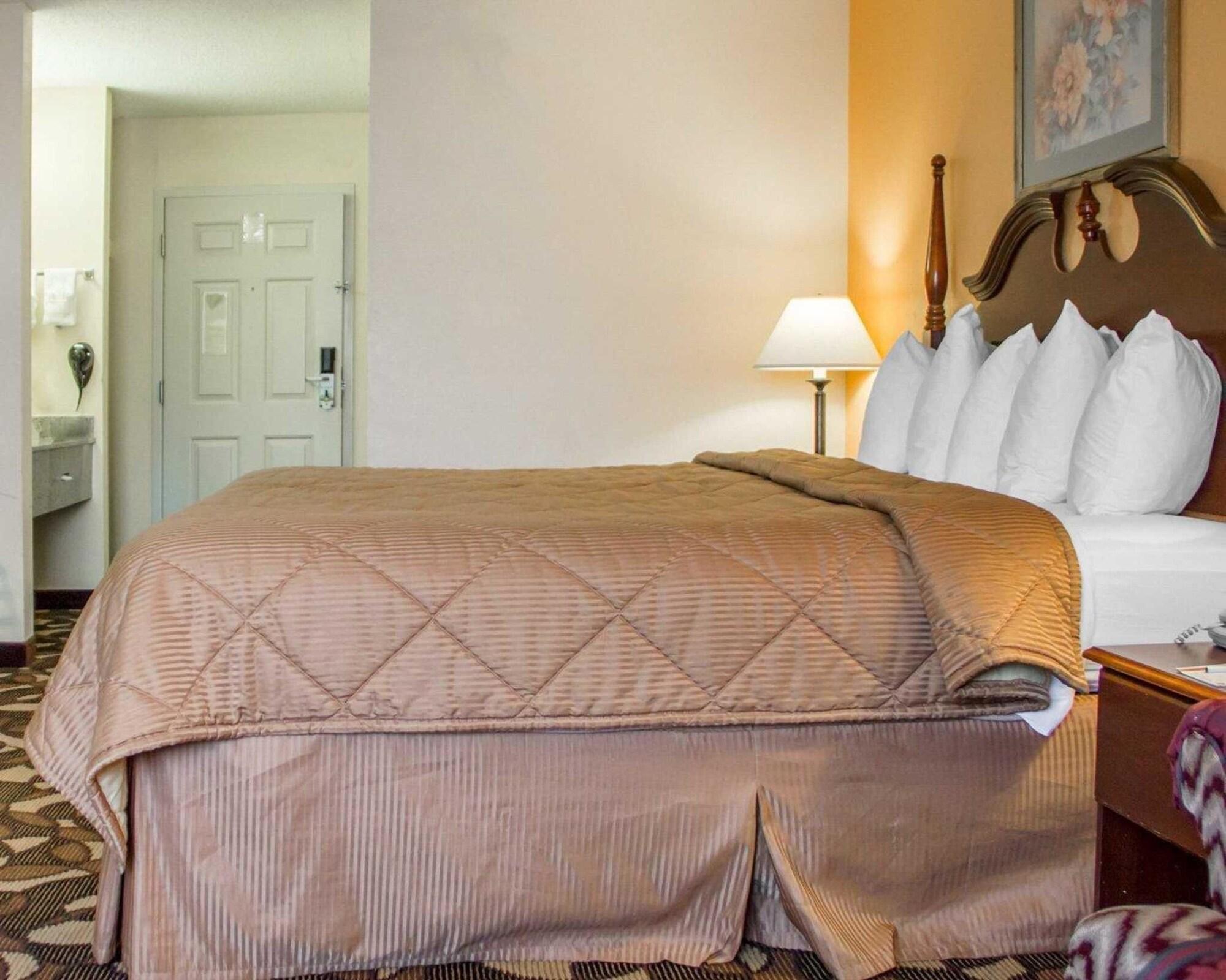 Quality Inn Broken Arrow - Tulsa Экстерьер фото
