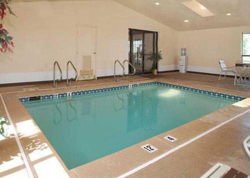 Quality Inn Broken Arrow - Tulsa Удобства фото
