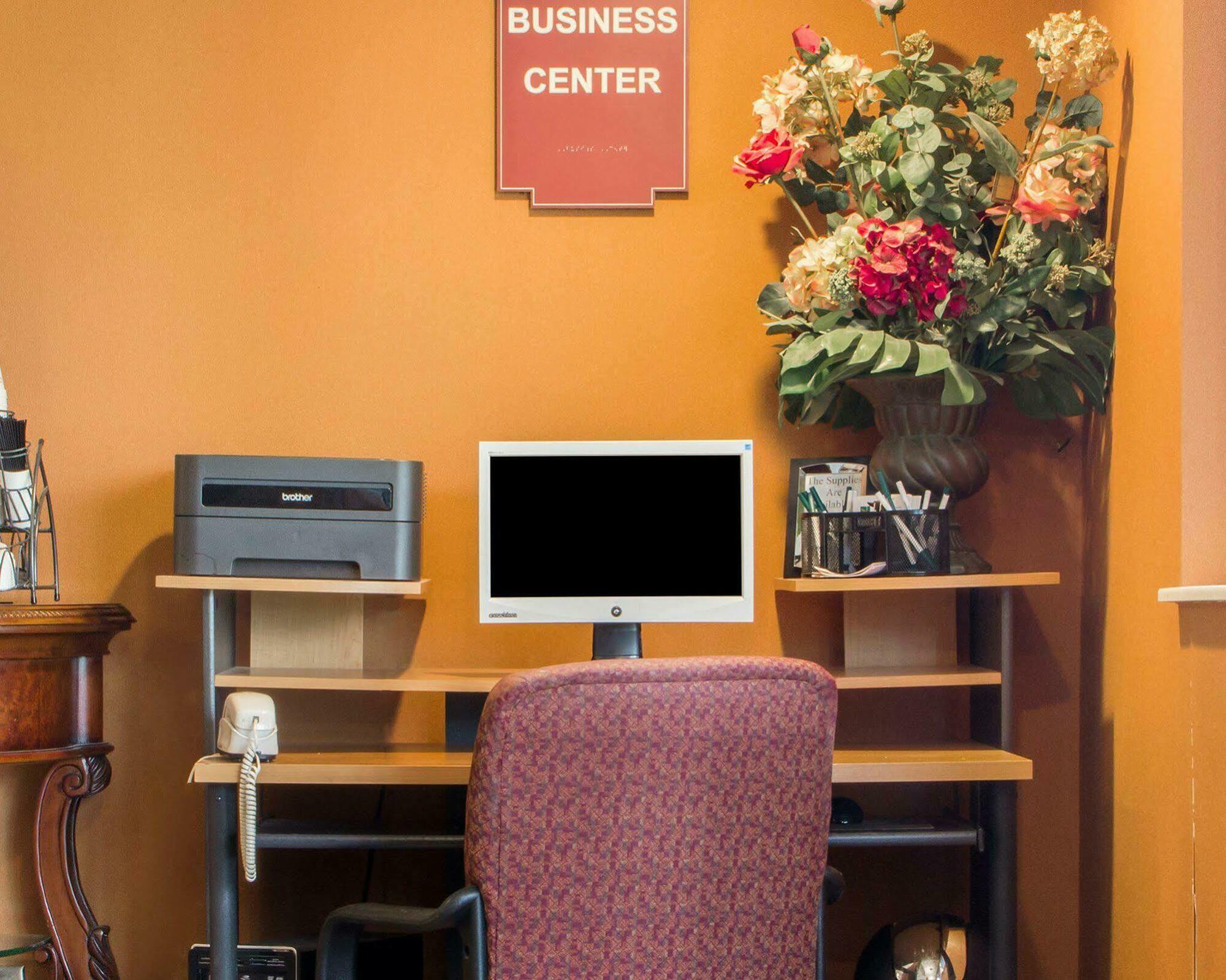 Quality Inn Broken Arrow - Tulsa Экстерьер фото